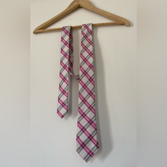 Express Tie - Picture 1 of 1